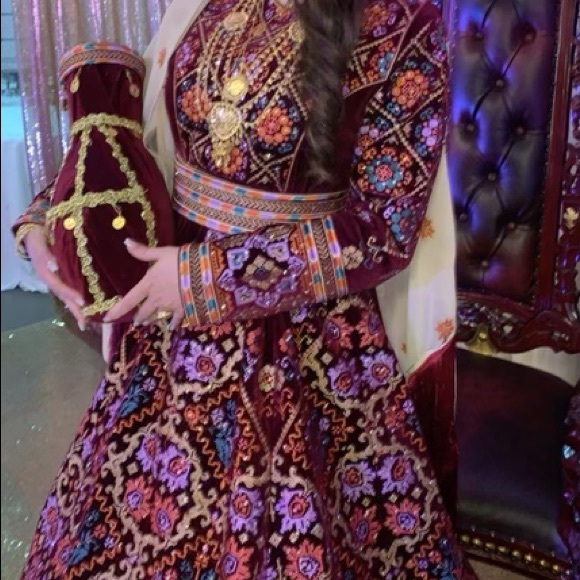 Henna Palestinian thobe - Picture 4 of 5